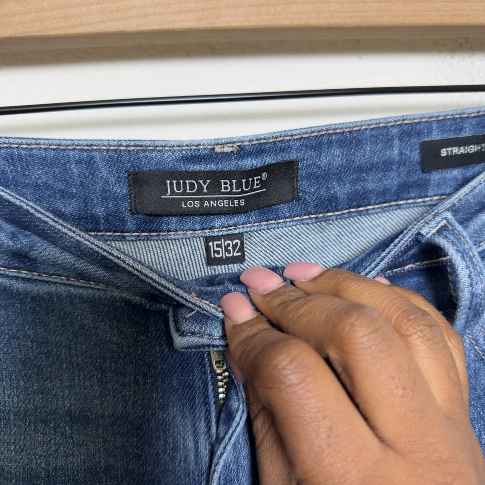 Judy Blue Women Jeans 15/32 Blue Rainbow Distressed Straight Leg Denim Stretch